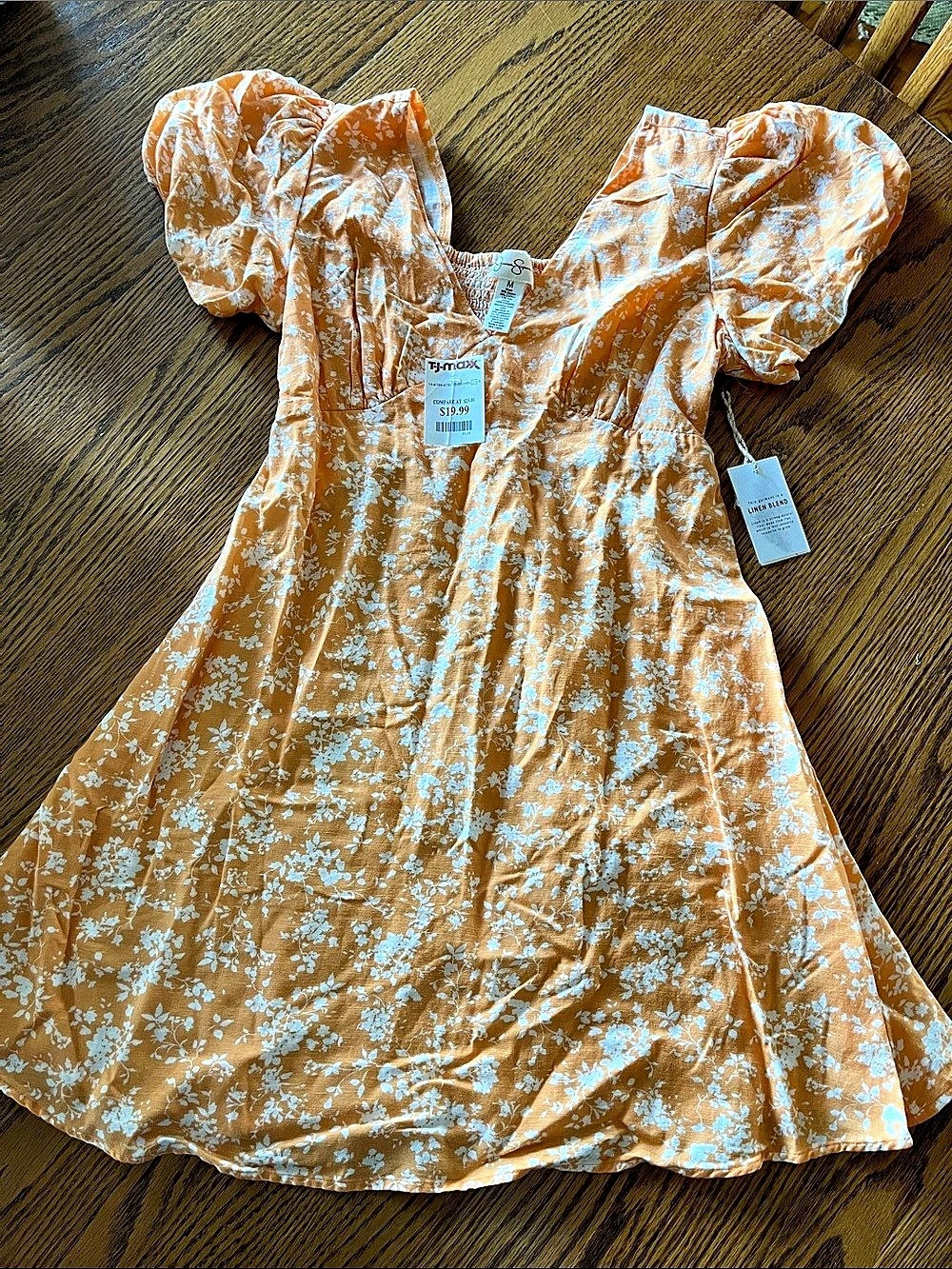 Jessica Simpson Floral Mini Dress in Orange & White Size Medium NWT